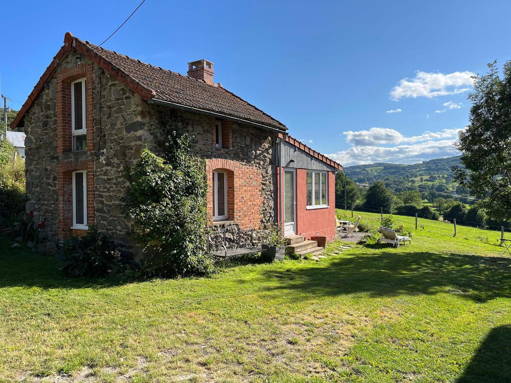 Maison Independante Pour 2 Tout Inclus Tiny House For 2 All Included Teilhet  Εξωτερικό φωτογραφία